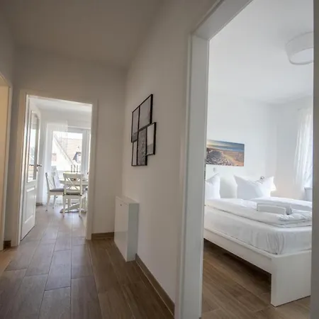 Cuxhavener Strasse 5/3 Apartment