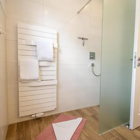 Cuxhavener Straße 5/3