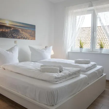 Cuxhavener Straße 5/3 *