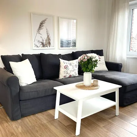 Cuxhavener Straße 5/3 * Cuxhaven